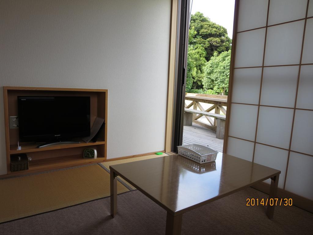 Guesthouse Suzukaze Shibushi Экстерьер фото