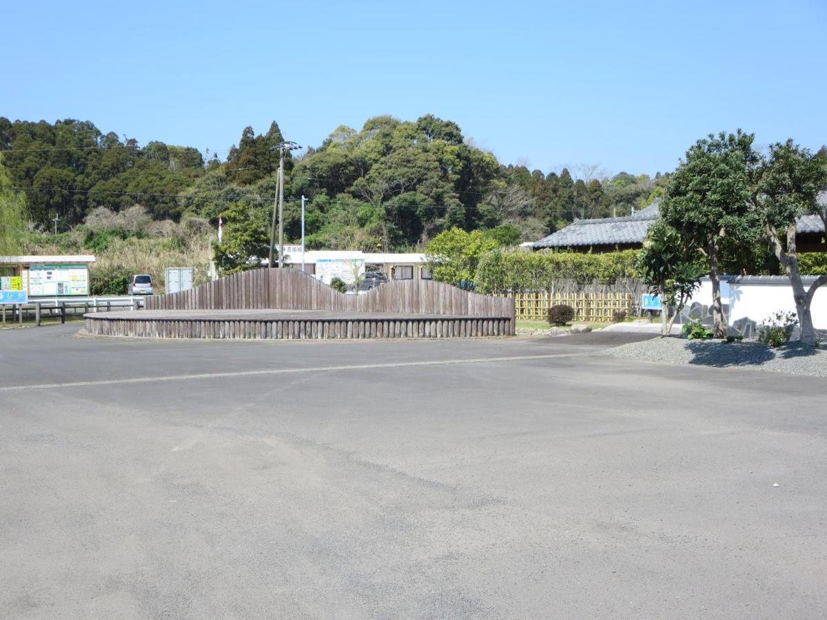 Guesthouse Suzukaze Shibushi Экстерьер фото