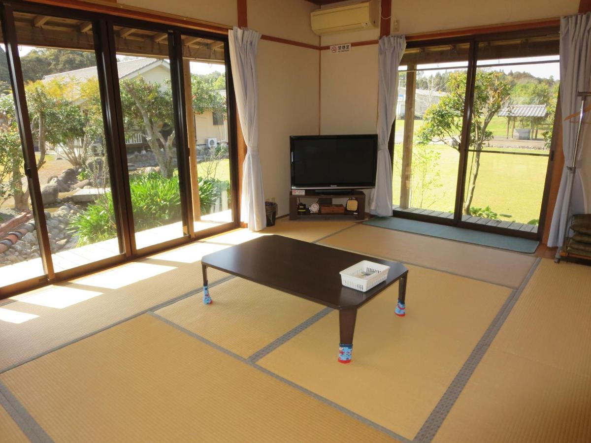 Guesthouse Suzukaze Shibushi Экстерьер фото