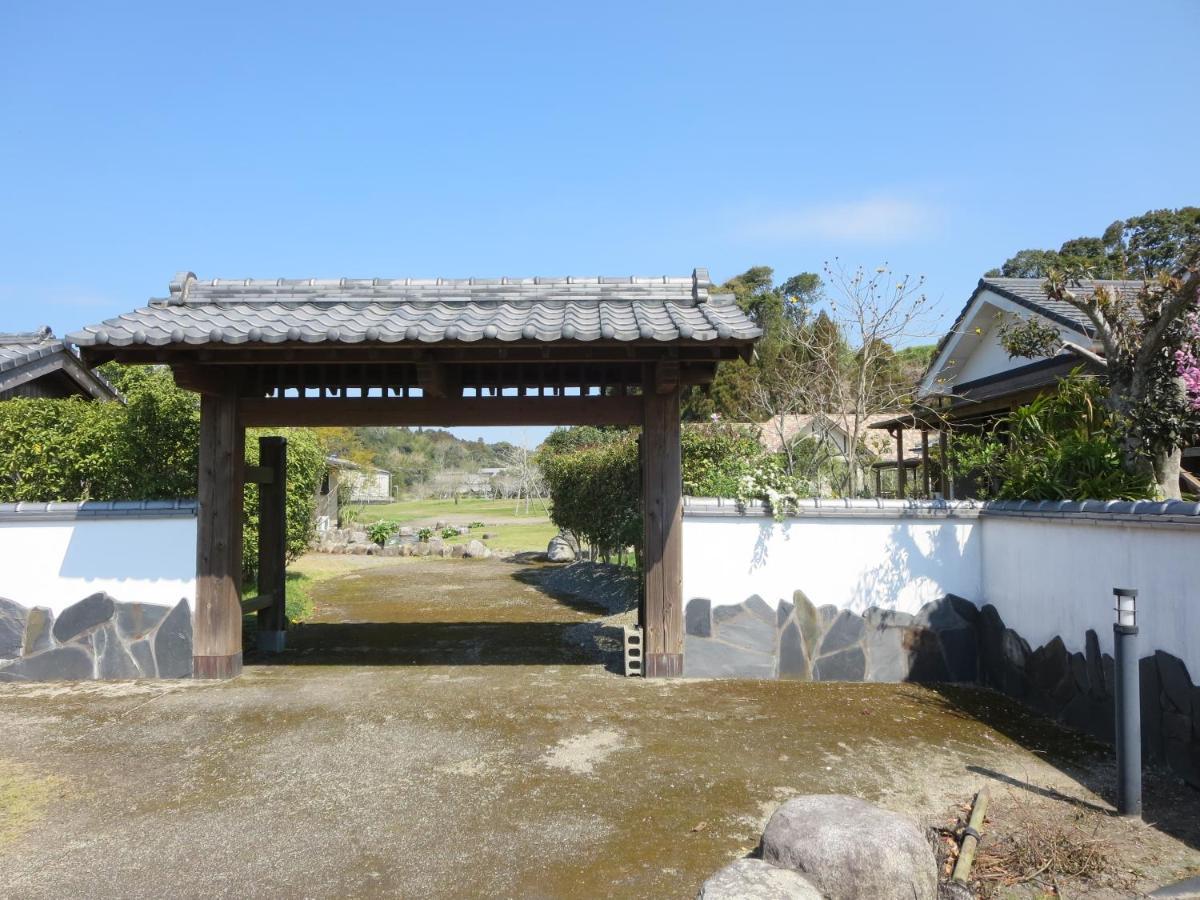 Guesthouse Suzukaze Shibushi Экстерьер фото